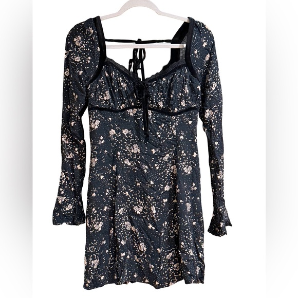 ✨ NWT Free People Tess Floral Print Mini Dress Boho Style Size S - Picture 16 of 16